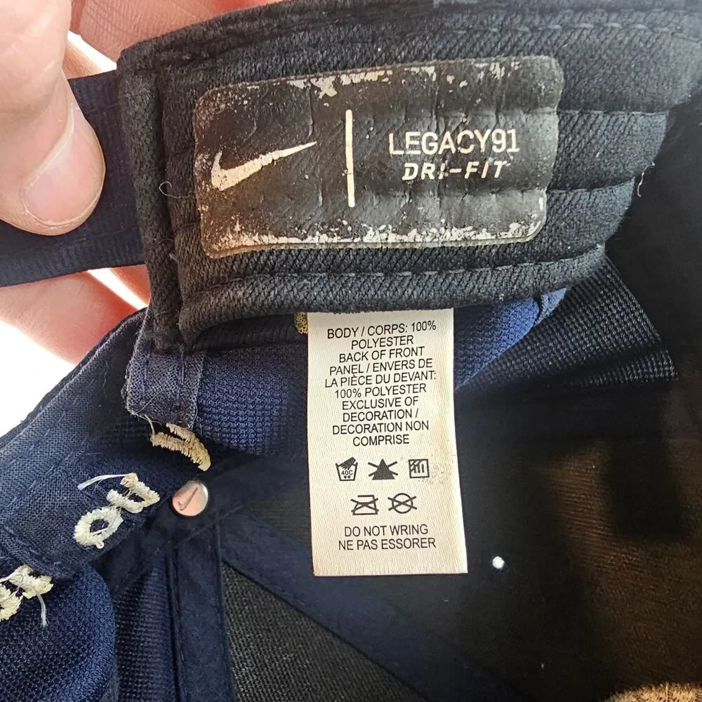 Nike legacy91 dri